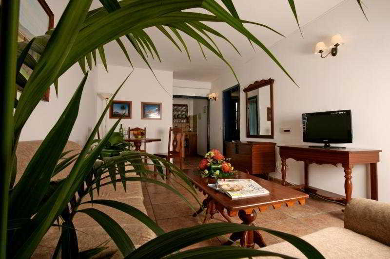 מלון קוסטה טגוויסה Nazaret Mansion מראה חיצוני תמונה